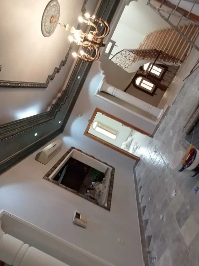 صباغ في الجبيل